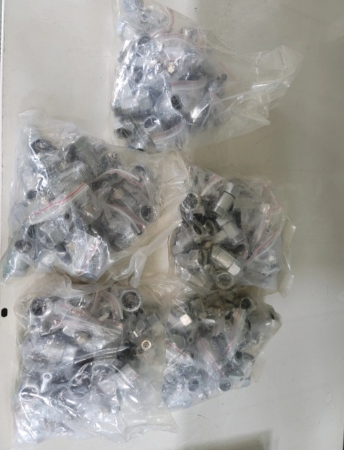 정수기 설치용 어댑터 99개 판매